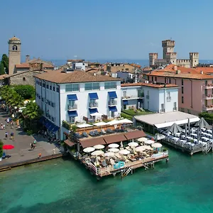 Flaminia Hotell